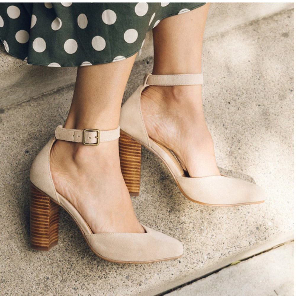 Soludos Suede Colette 4” heel in Sand